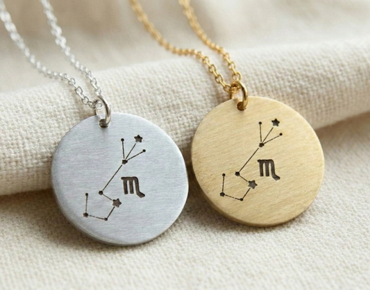 Sternzeichen Anhänger –  Gravur mit persönlicher Bedeutung